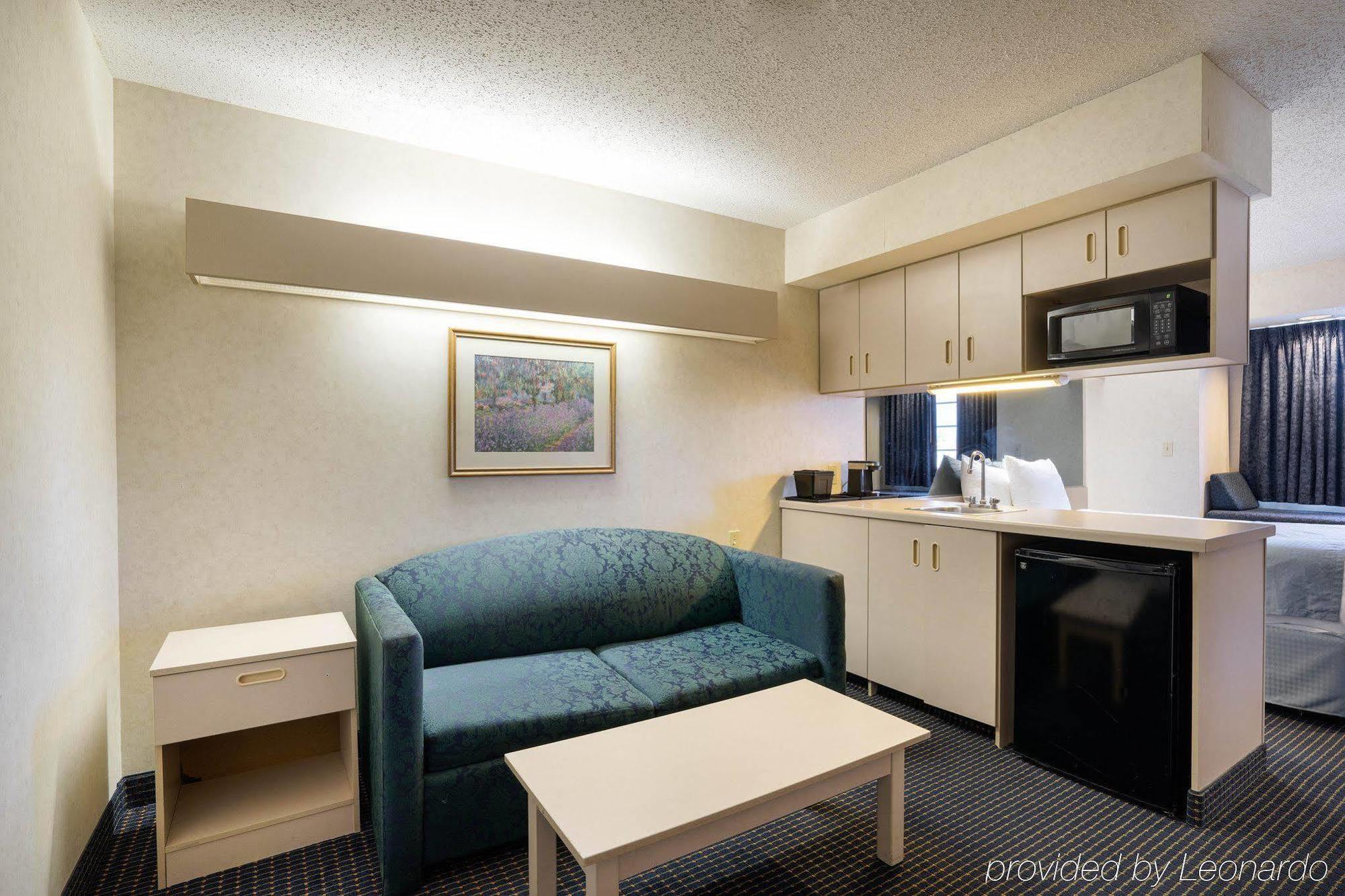 Microtel Inn & Suites By Wyndham Pittsburgh Airport Robinson Township Εξωτερικό φωτογραφία